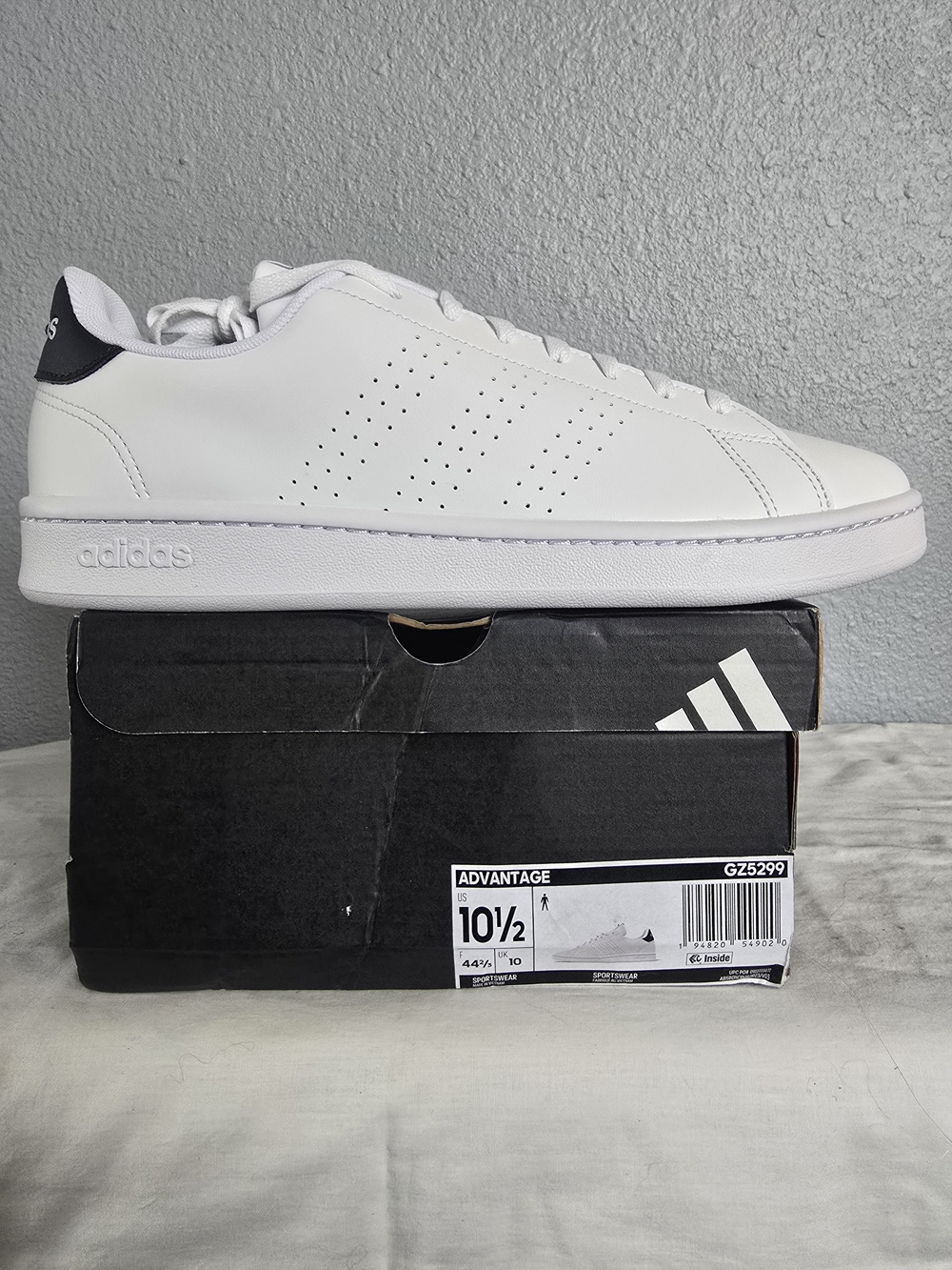 adidas Advantage White Casual Tennis Sneakers